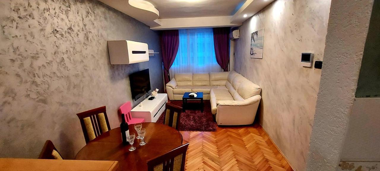 Apartament Dublin Stan Na Dan U Marsala Tita Bar Zewnętrze zdjęcie