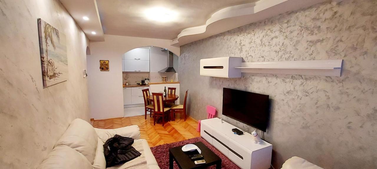 Apartament Dublin Stan Na Dan U Marsala Tita Bar Zewnętrze zdjęcie